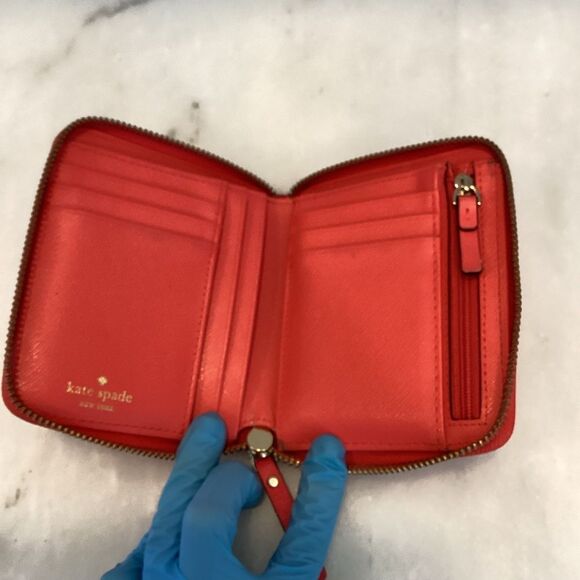 Kate Spade Wallet Neon Leather Compact Sleek Full Zip Design - Picture 12 of 16